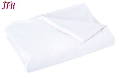 سفید مائیکرو پلش کمبل